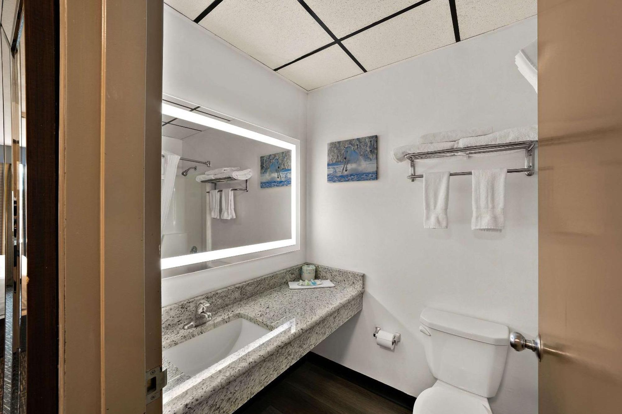 Quality Inn & Suites Caribou Extérieur photo